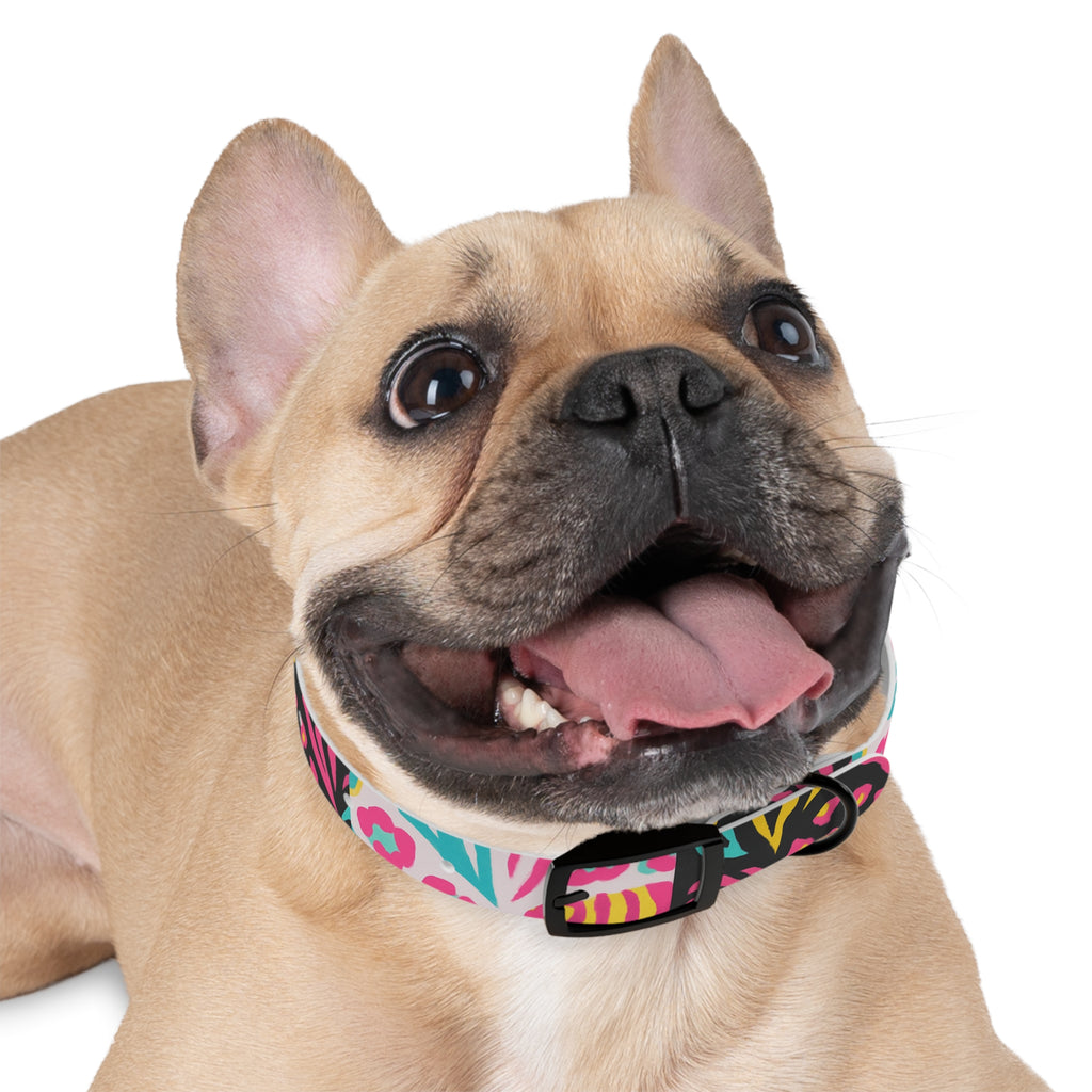 Rose Roar Collar